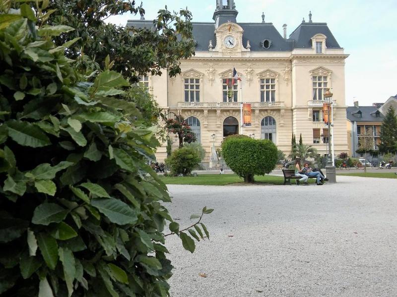 Le Rex Hôtel Tarbes Exterior foto